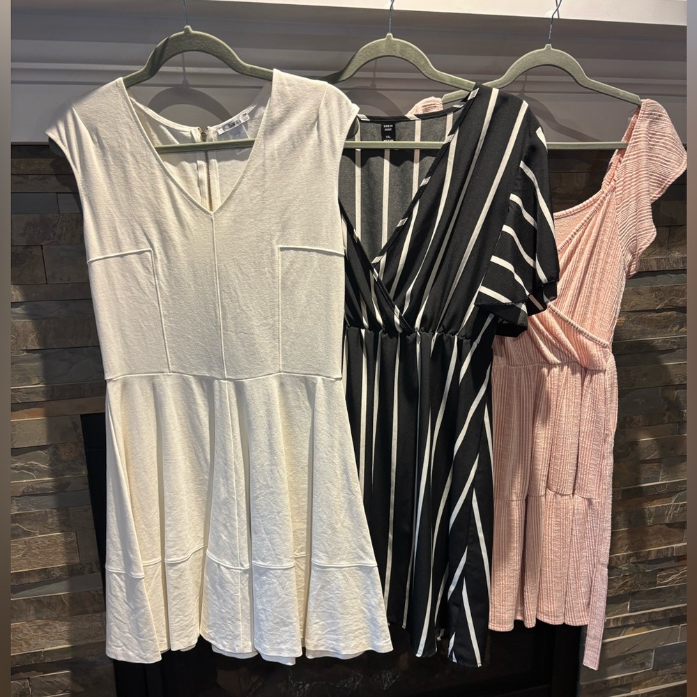 (3) Dress Bundle - XL